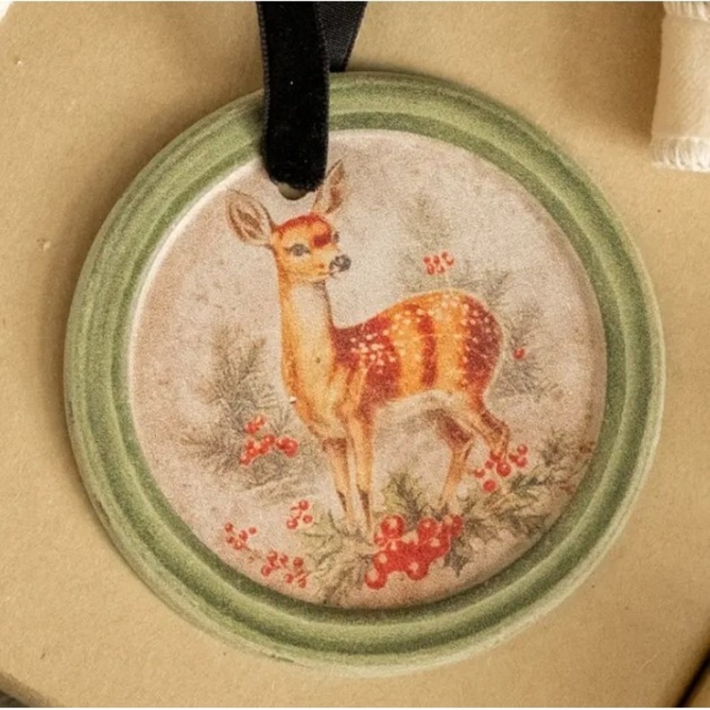 Ragon House‎ Christmas Vintage Style Framed Holiday Fawn Round Ornament NEW